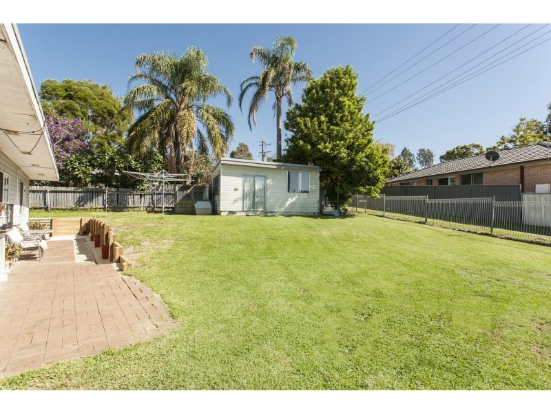23 Gwen Parade, Raymond Terrace NSW 2324