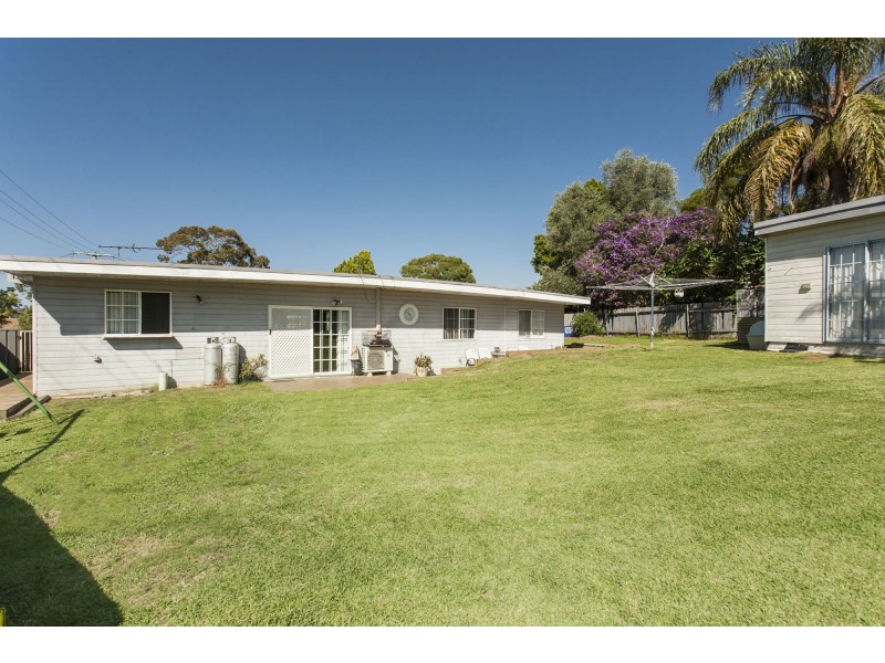 23 Gwen Parade, Raymond Terrace NSW 2324