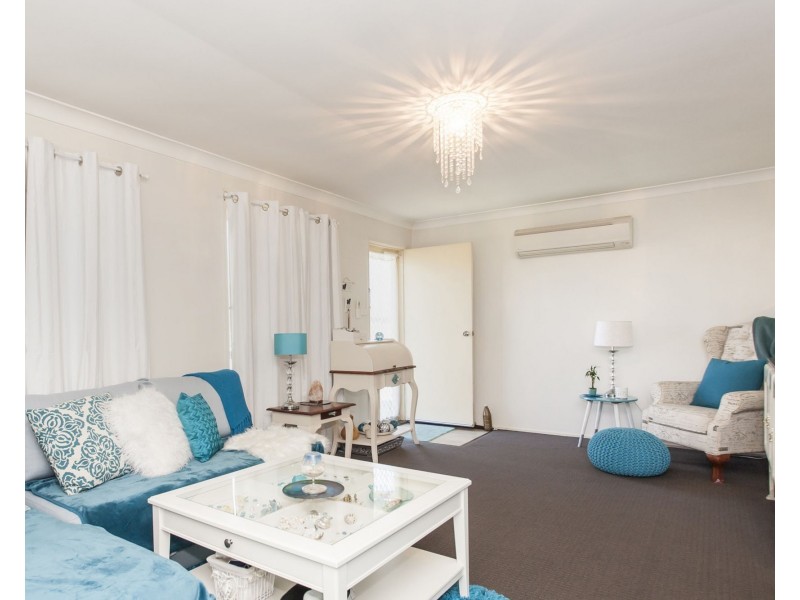 Unit 1 & 2/2 Blair Close, Raymond Terrace NSW 2324