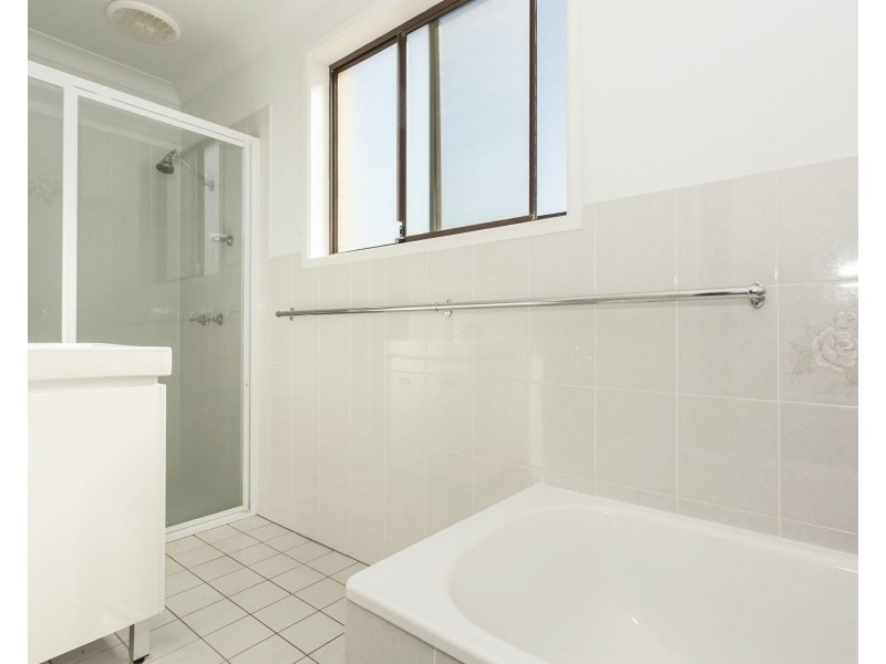 Unit 1 & 2/2 Blair Close, Raymond Terrace NSW 2324