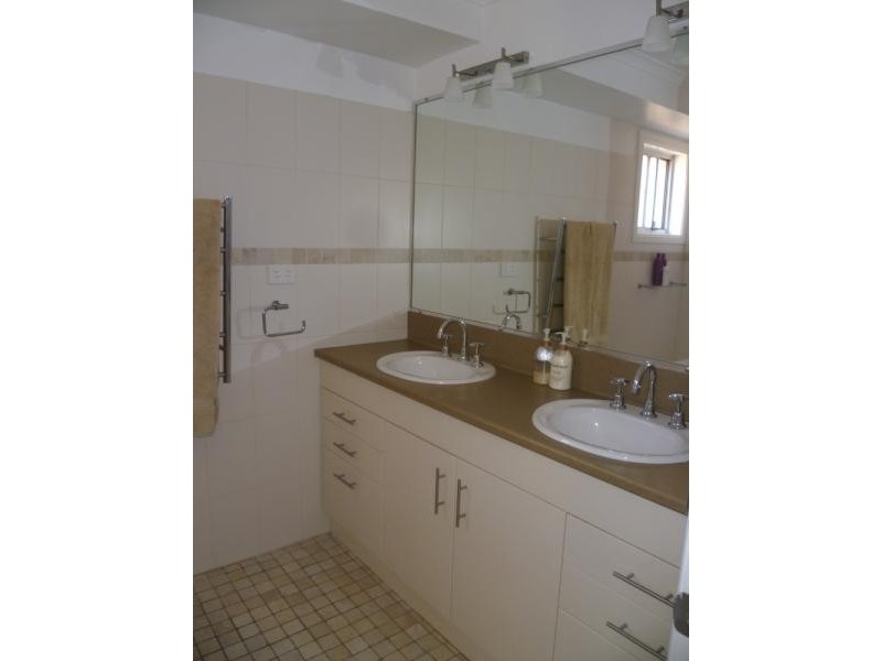 17 FURRACABAD CLOSE, Raymond Terrace NSW 2324