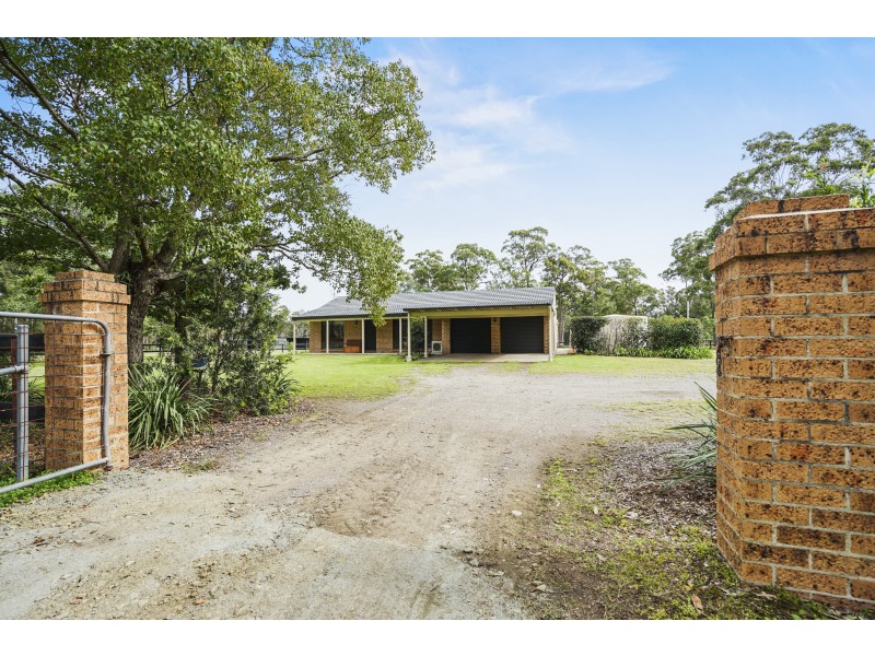 39 The Bucketts Way, Twelve Mile Creek NSW 2324