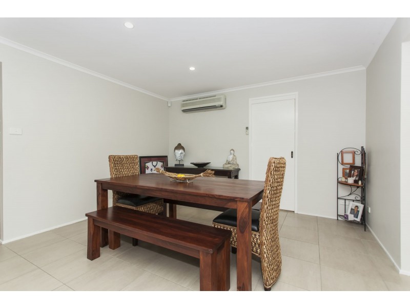 9 Holwell Circuit, Raymond Terrace NSW 2324