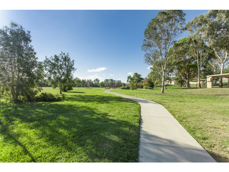9 Holwell Circuit, Raymond Terrace NSW 2324