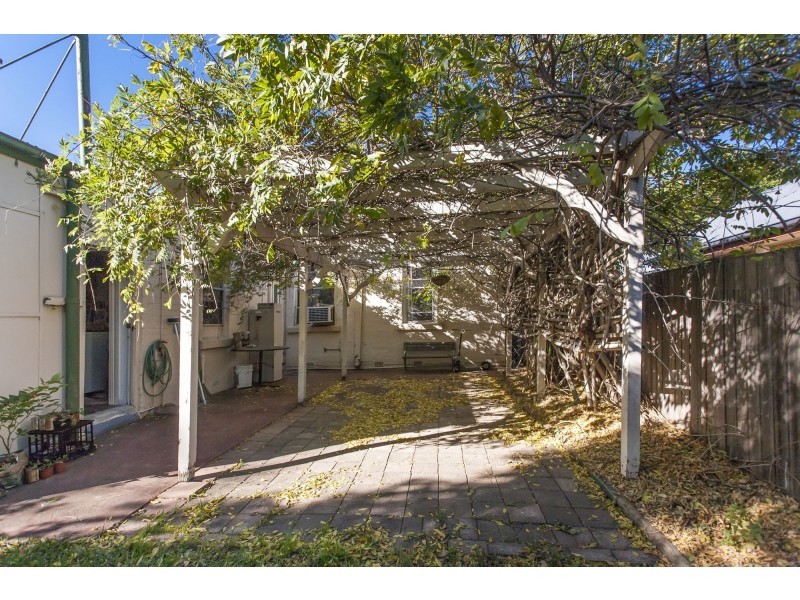 51 Banks Street, East Maitland NSW 2323