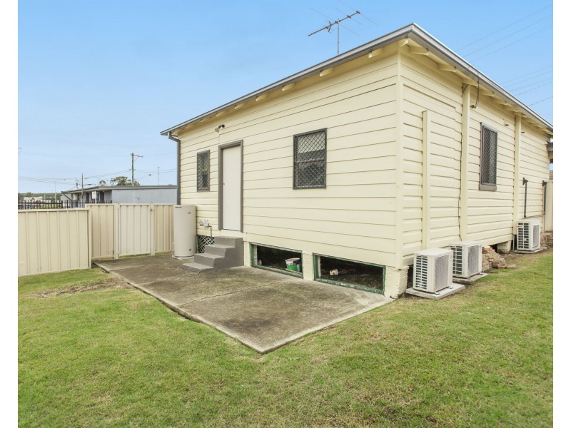 28 Railway Avenue, Thornton NSW 2322