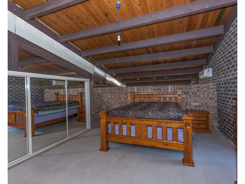 8 Cadell Close, Raymond Terrace NSW 2324