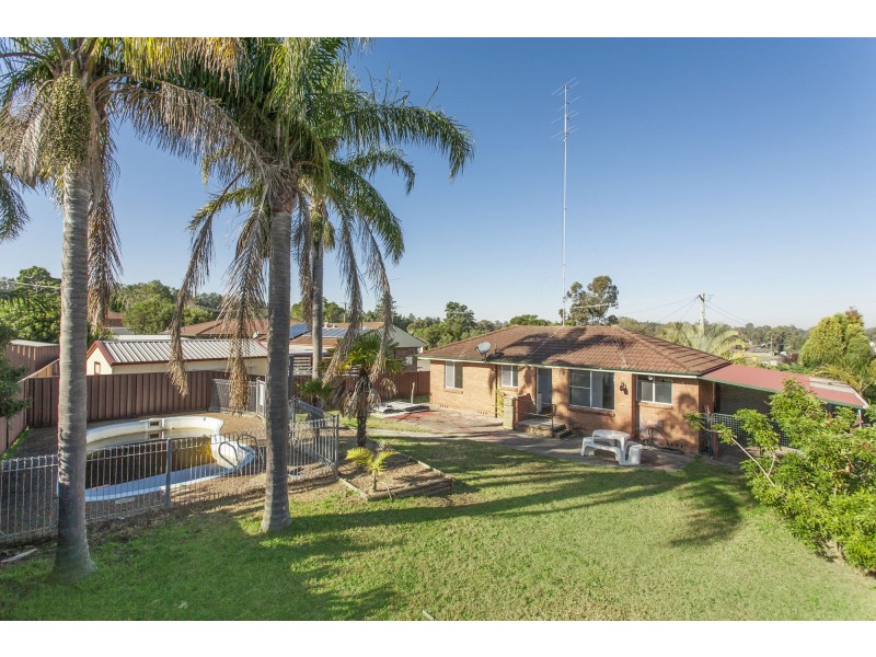15 Garden Avenue, Raymond Terrace NSW 2324