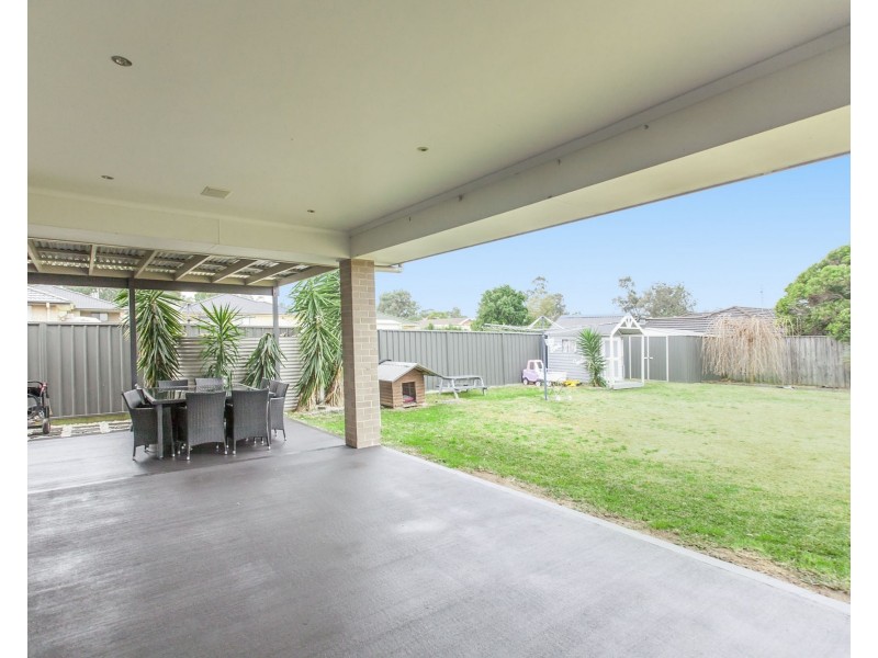 7 Edward Windeyer Way, Raymond Terrace NSW 2324