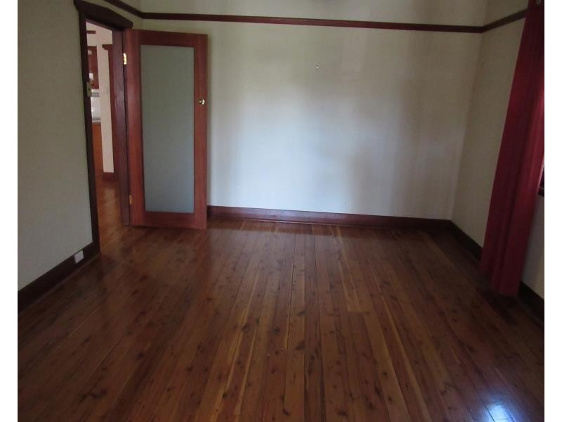 4 VICTORIA STREET, New Lambton NSW 2305