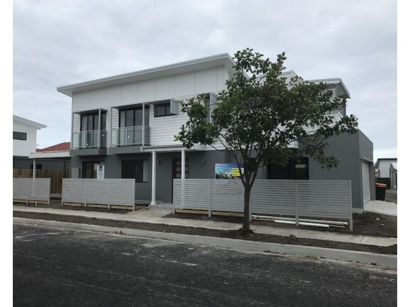 2/29 Roxburgh Street, Stockton NSW 2295