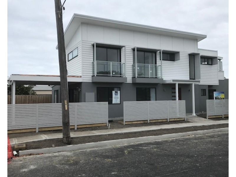 2/29 Roxburgh Street, Stockton NSW 2295