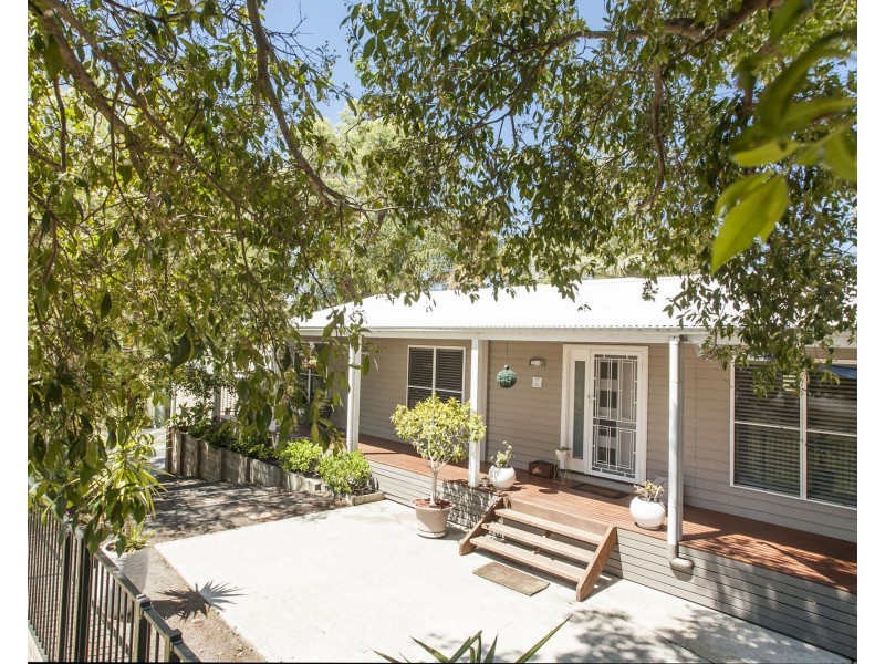 17 Emu St, Raymond Terrace NSW 2324