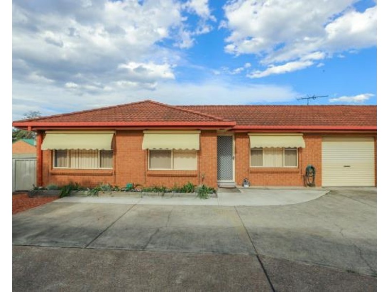 2/13 ELWIN ROAD, Raymond Terrace NSW 2324