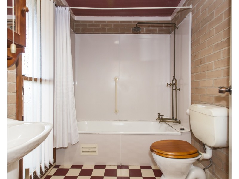 74 Irrawang Street, Raymond Terrace NSW 2324