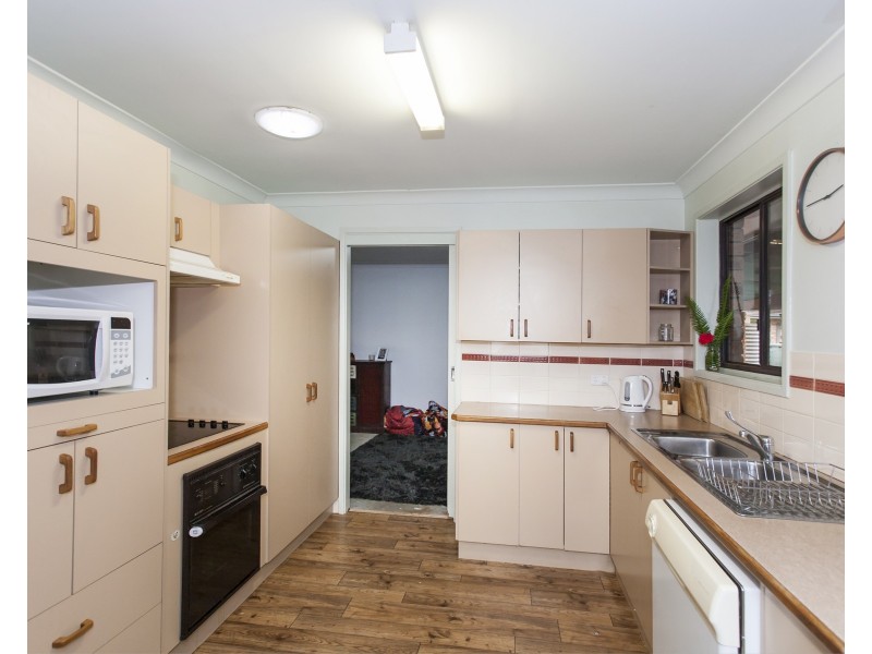 2 Pennington Street, Raymond Terrace NSW 2324