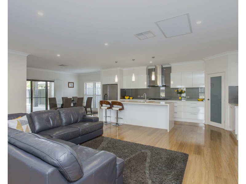 131 Dune Drive, Fern Bay NSW 2295
