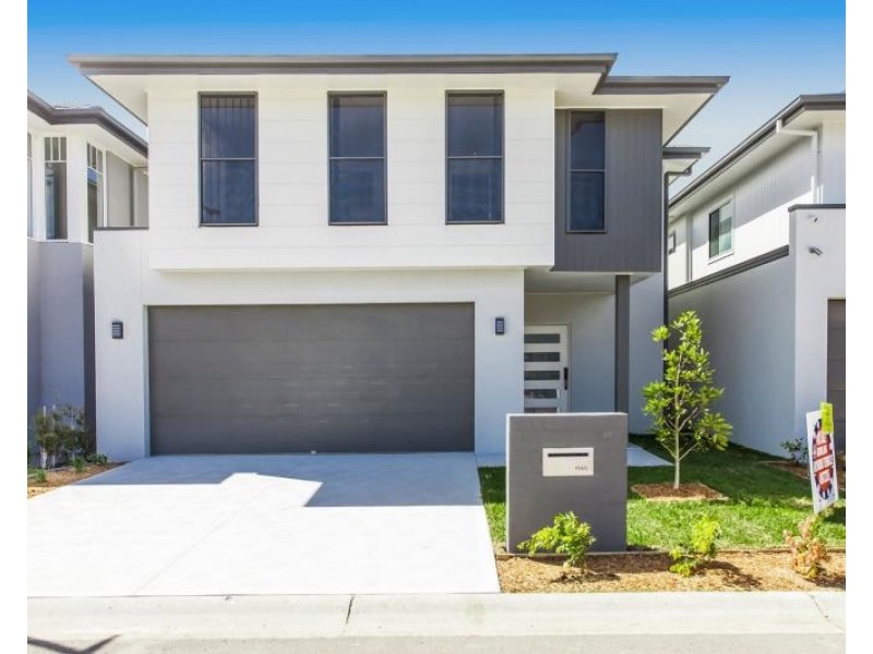 17 MUIRFIELD WAY, Medowie NSW 2318