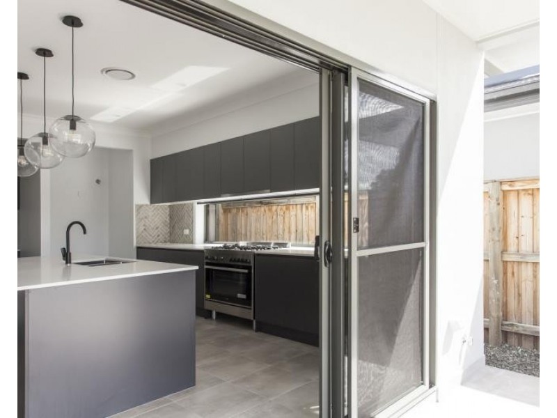 17 MUIRFIELD WAY, Medowie NSW 2318