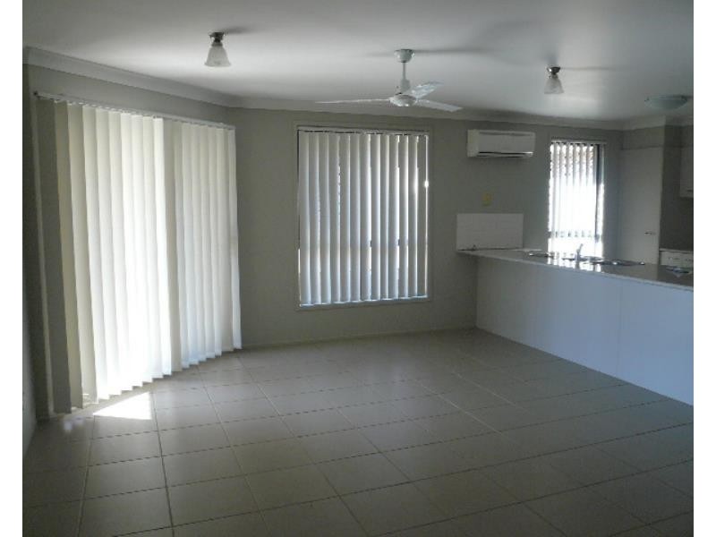 14 MANNING AVENUE, Raymond Terrace NSW 2324