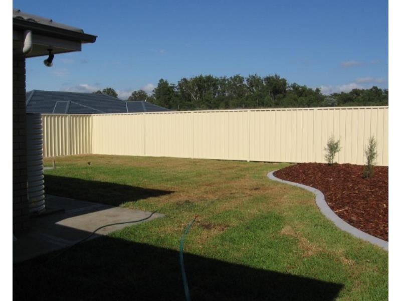 14 MANNING AVENUE, Raymond Terrace NSW 2324