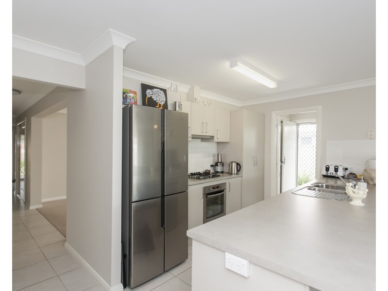 31 Manning Avenue, Raymond Terrace NSW 2324