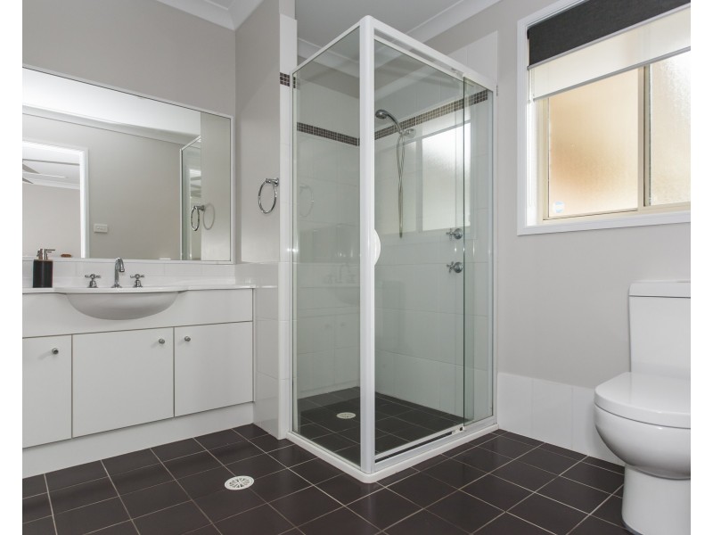 17 Scott Street, Seaham NSW 2324