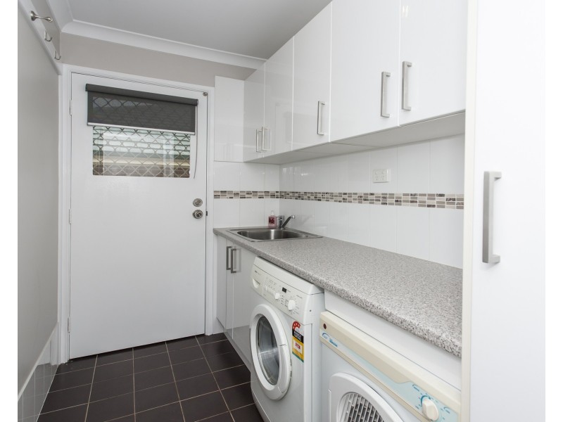 17 Scott Street, Seaham NSW 2324