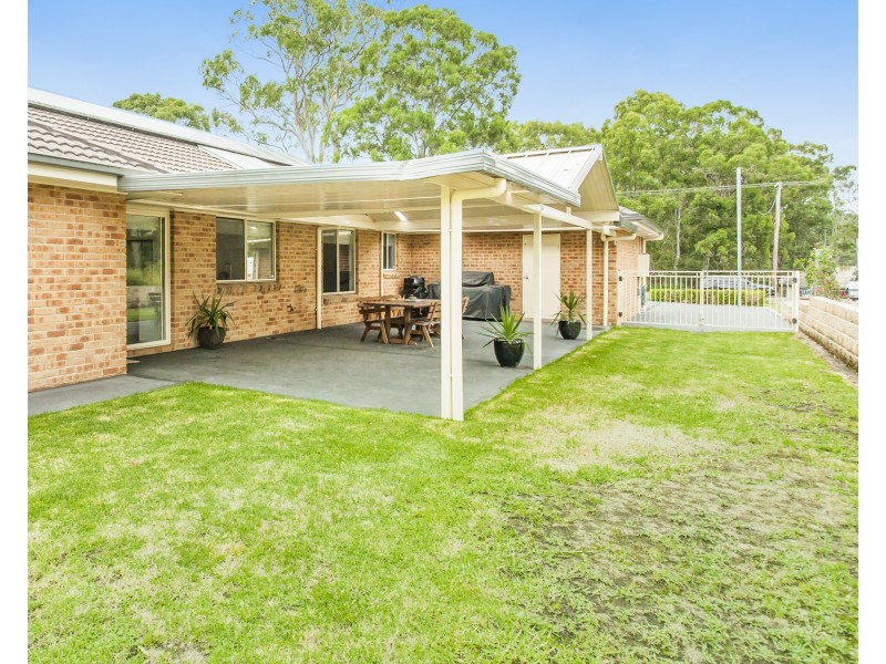 17 Scott Street, Seaham NSW 2324
