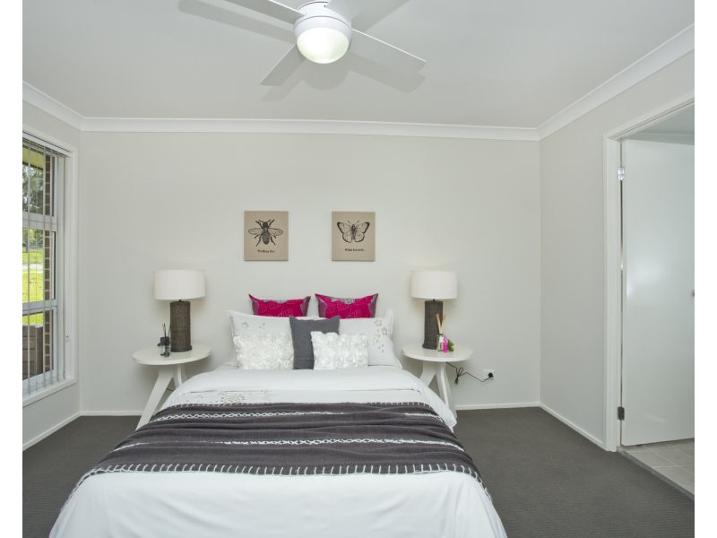 9 WATERGUM STREET, East Maitland NSW 2323