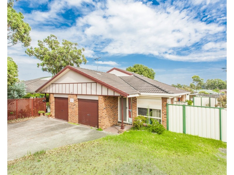 1/22 Benjamin Lee Drive, Raymond Terrace NSW 2324