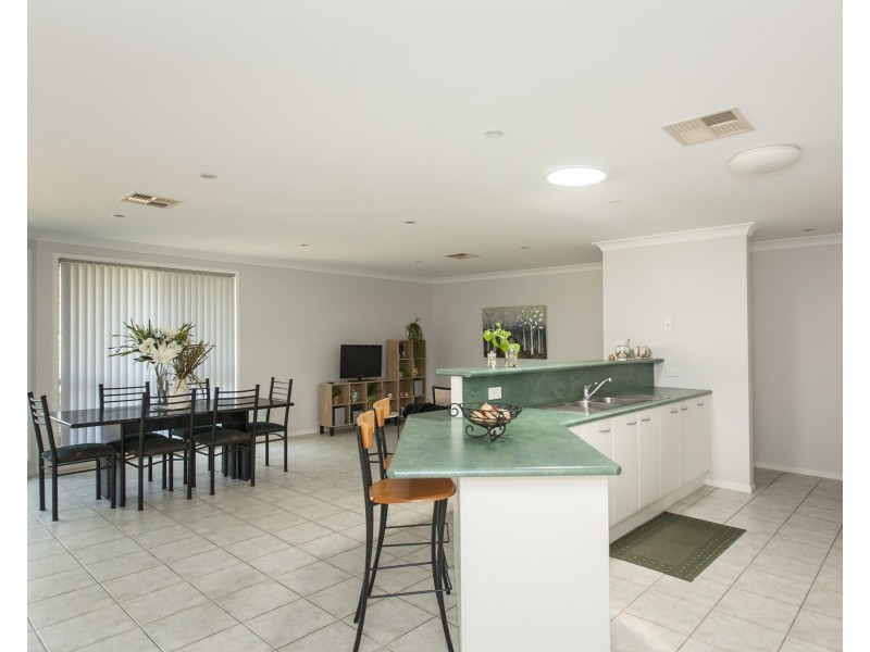 32 Avard Close, Thornton NSW 2322