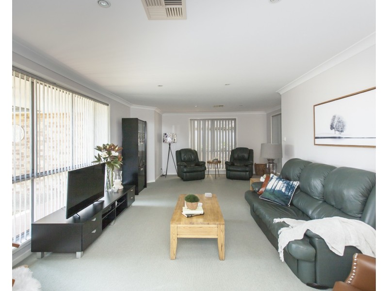 32 Avard Close, Thornton NSW 2322