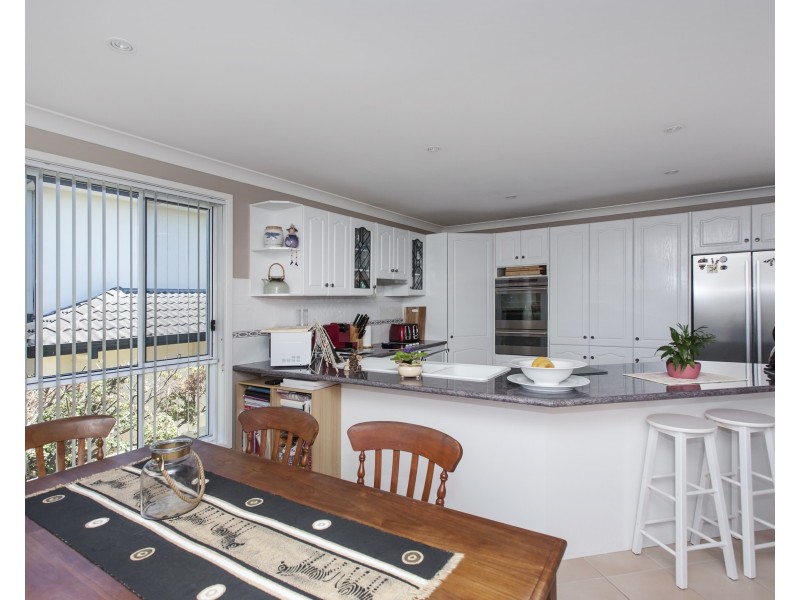 6 Kanwary Close, Raymond Terrace NSW 2324