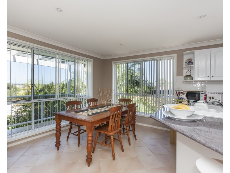 6 Kanwary Close, Raymond Terrace NSW 2324