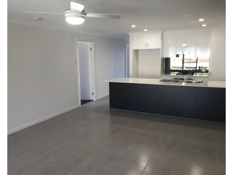 2/21 HENNING ROAD, Raymond Terrace NSW 2324