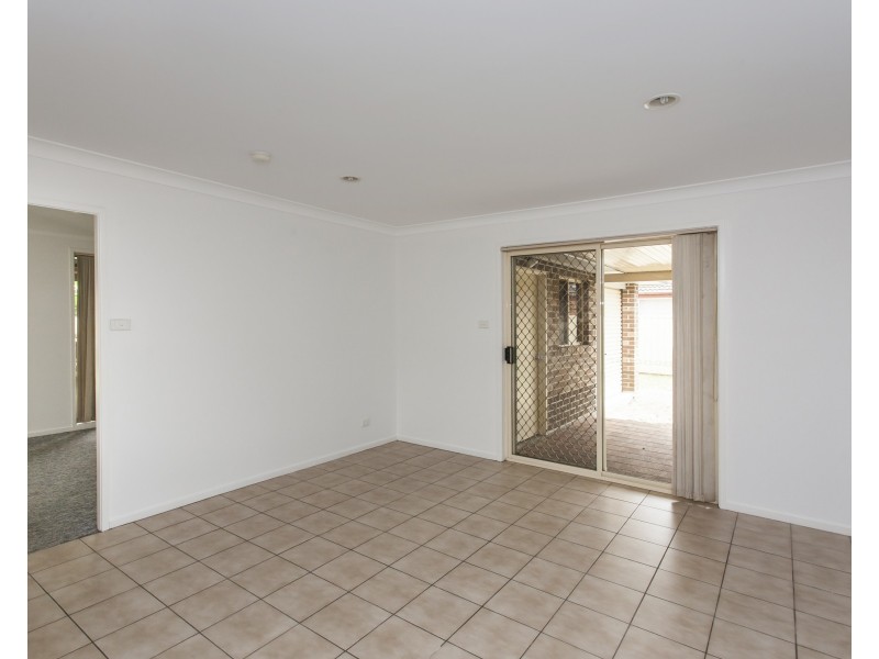9 Cederwood Crescent, Raymond Terrace NSW 2324