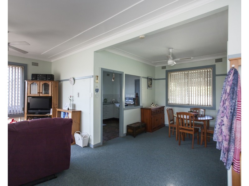 2 Orana Street, Raymond Terrace NSW 2324