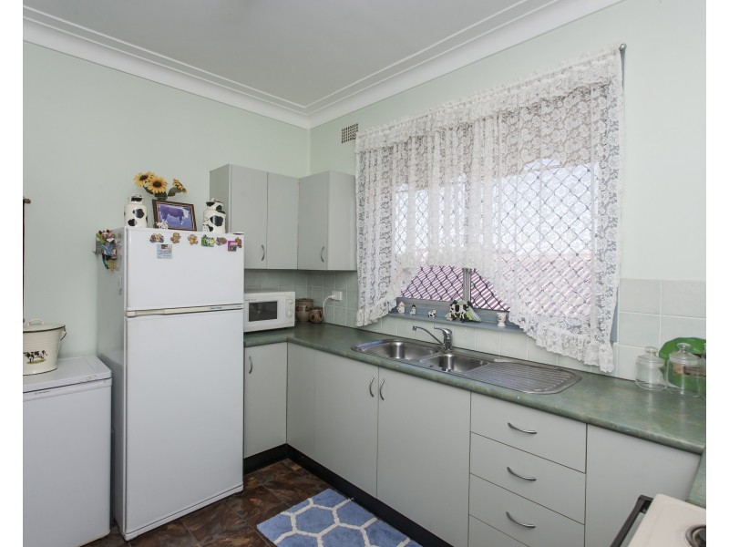 2 Orana Street, Raymond Terrace NSW 2324