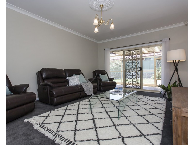 35 Somerset Drive, Thornton NSW 2322