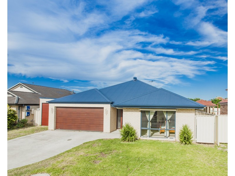 25 MARTENS AVE, Raymond Terrace NSW 2324