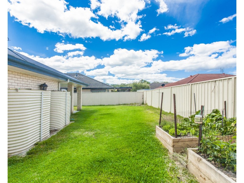 25 MARTENS AVE, Raymond Terrace NSW 2324