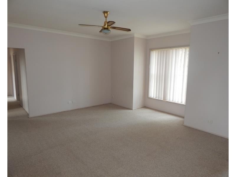 2 LINCOLN CLOSE, Morpeth NSW 2321