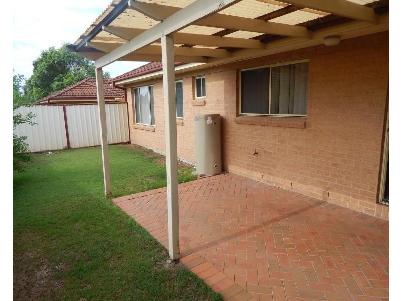 2 LINCOLN CLOSE, Morpeth NSW 2321