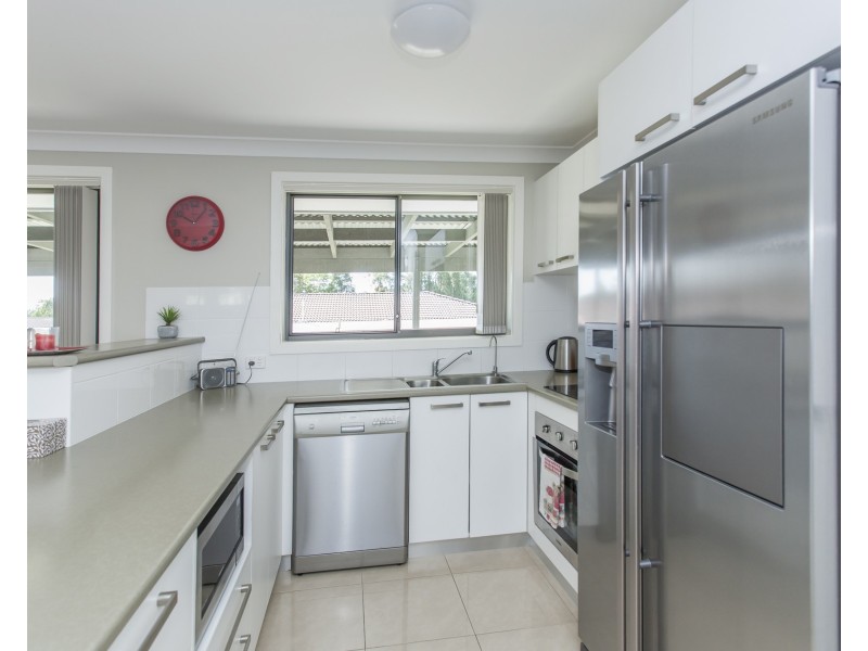 118 Benjamin Lee Drive, Raymond Terrace NSW 2324