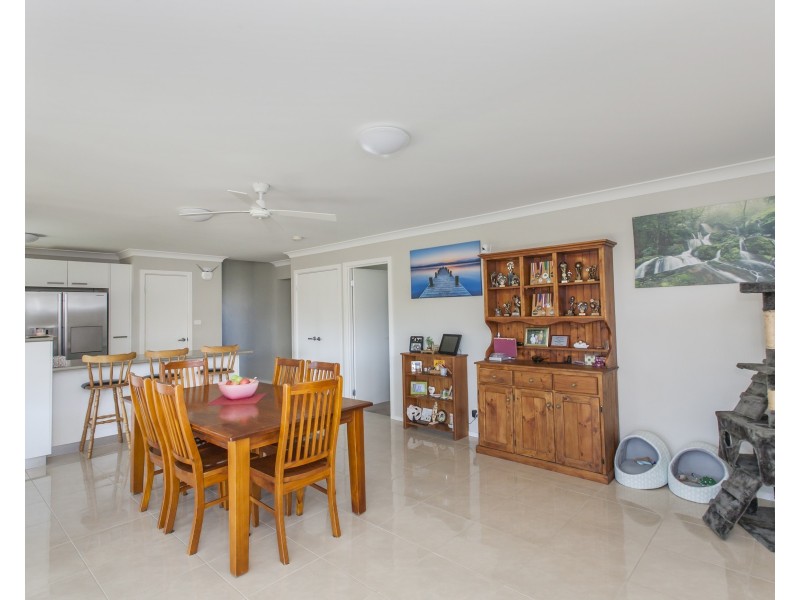 118 Benjamin Lee Drive, Raymond Terrace NSW 2324