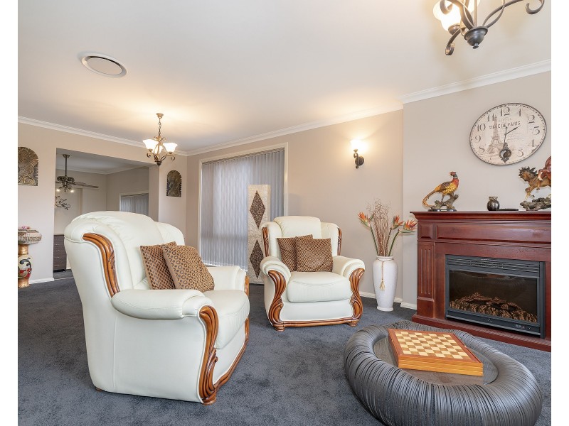 66 Beaton Avenue, Raymond Terrace NSW 2324