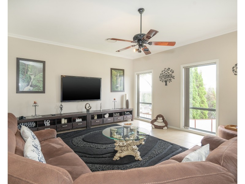 66 Beaton Avenue, Raymond Terrace NSW 2324