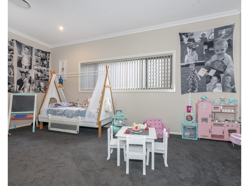 66 Beaton Avenue, Raymond Terrace NSW 2324