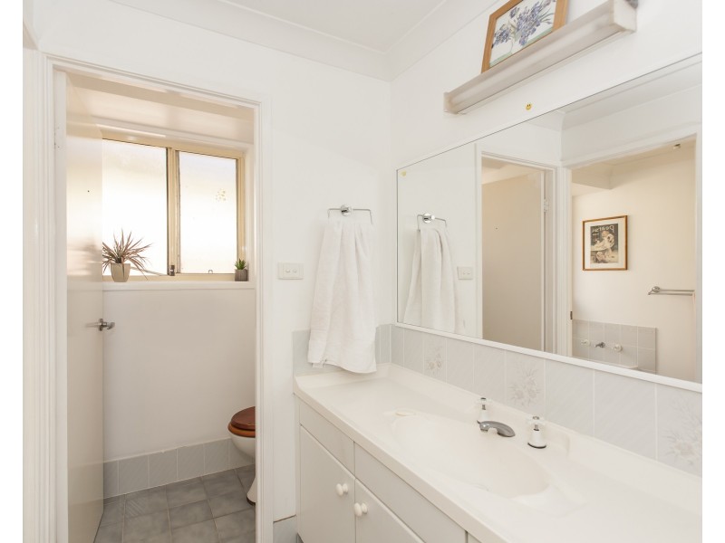 15 Holwell Circuit, Raymond Terrace NSW 2324